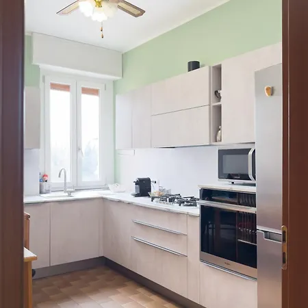 Orea Spiti - Modern Rosselli Apartman Milánó
