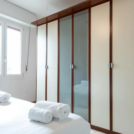 Orea Spiti - Modern Rosselli Apartman