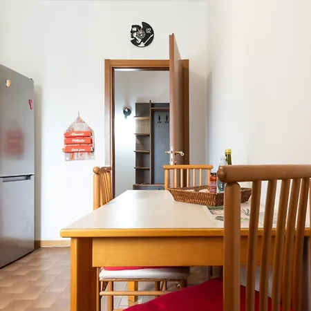 Apartman Orea Spiti - Modern Rosselli Milánó